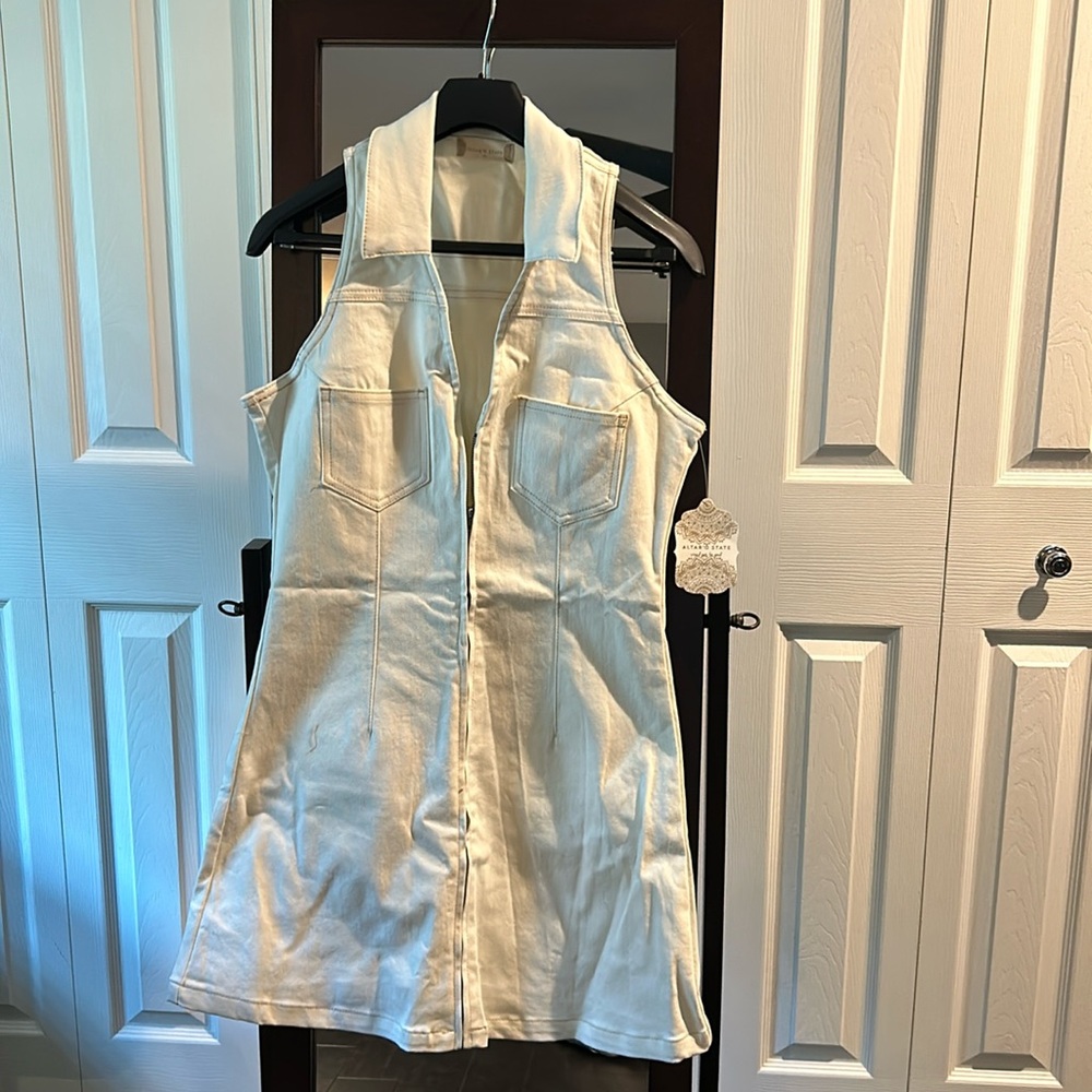 Altar'd State White Sleeveless Zip-Front Mini Dress